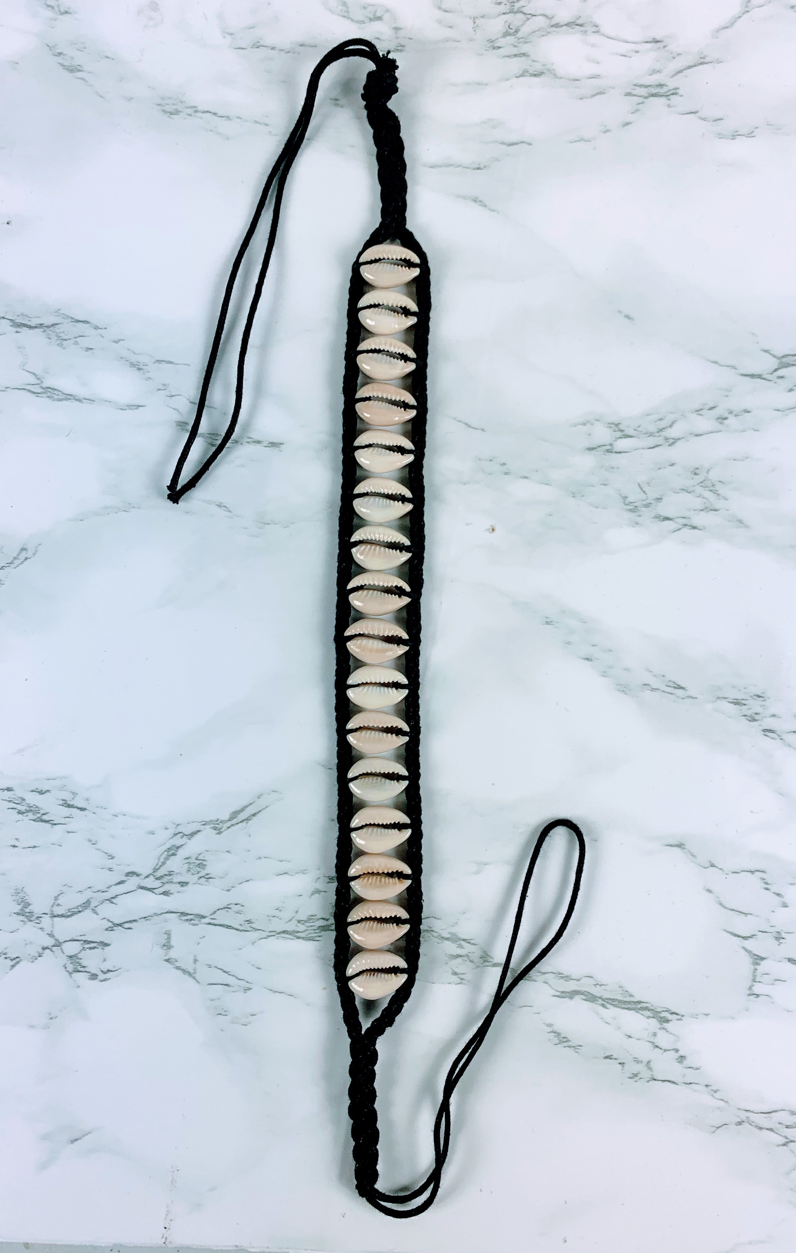 Cowrie shell Choker